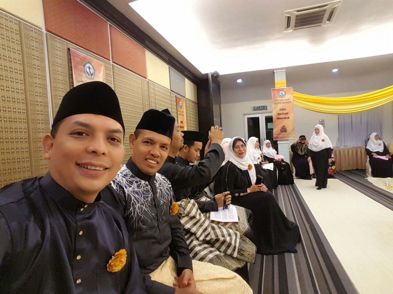 IMG-20161201-WA0004